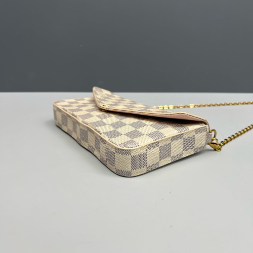 Louis Vuitton Pochette Felicie Chain Wallet Damier Azur White Louis Vuitton Pochette Felicie Chain Wallet Damier Azur White
