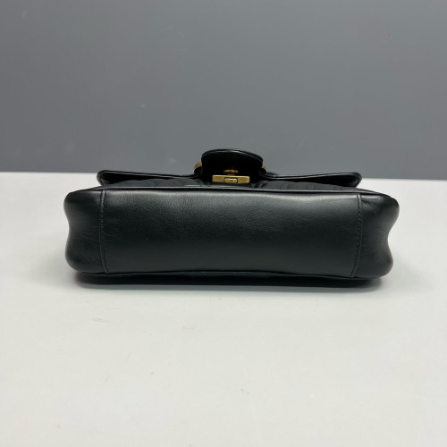 Gucci Chevron Mini GG Marmont Calfskin Black Gucci Chevron Mini GG Marmont Calfskin Black