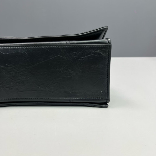 Balenciaga Medium Crush Chain Shoulder Bag Calfskin Black