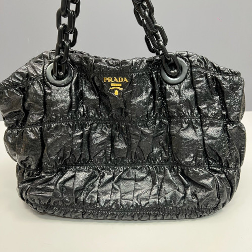 Prada Shoulder Bag Pull Up Leather Black