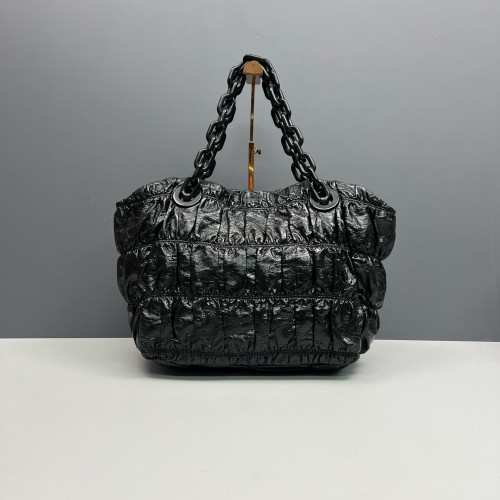 Prada Shoulder Bag Pull Up Leather Black