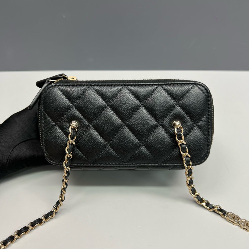 Chanel Quilted Vanity Case Grained Calfskin Black Chanel Quilted Vanity Case Grained Calfskin Black