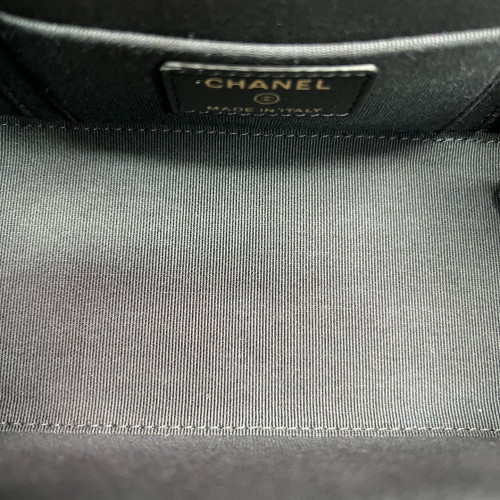 Chanel Quilted Vanity Case Grained Calfskin Black Chanel Quilted Vanity Case Grained Calfskin Black