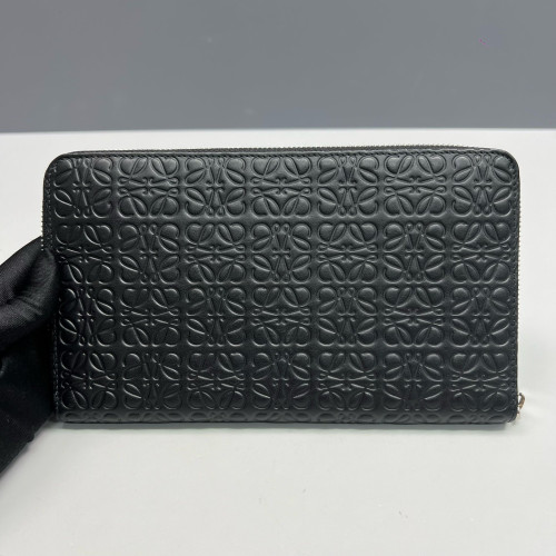 Loewe Clutch Anagram Debossed Calfskin Black