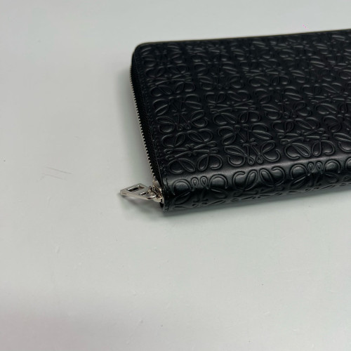 Loewe Clutch Anagram Debossed Calfskin Black
