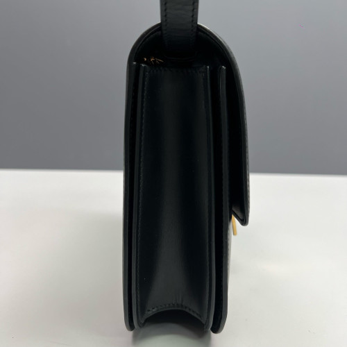 Celine Medium Classic Box Smooth Calfskin Black Celine Medium Classic Box Smooth Calfskin Black