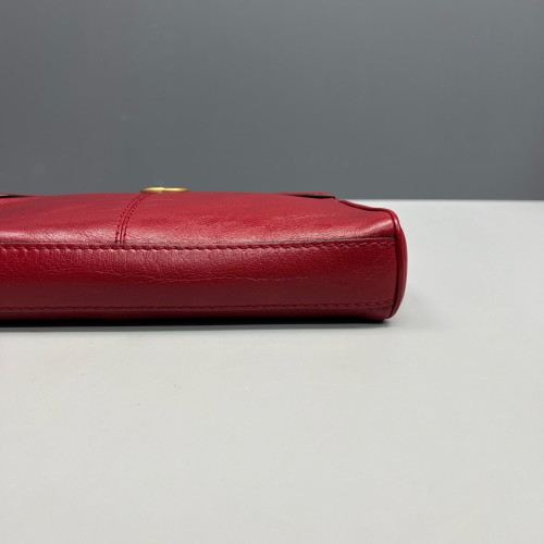 Gucci Small RE(BELLE) Shoulder Bag Calfskin Red