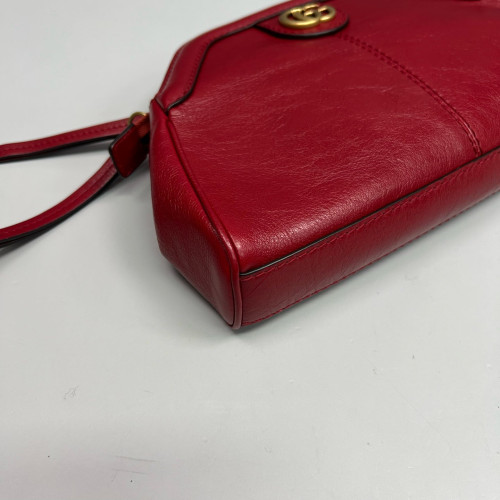Gucci Small RE(BELLE) Shoulder Bag Calfskin Red
