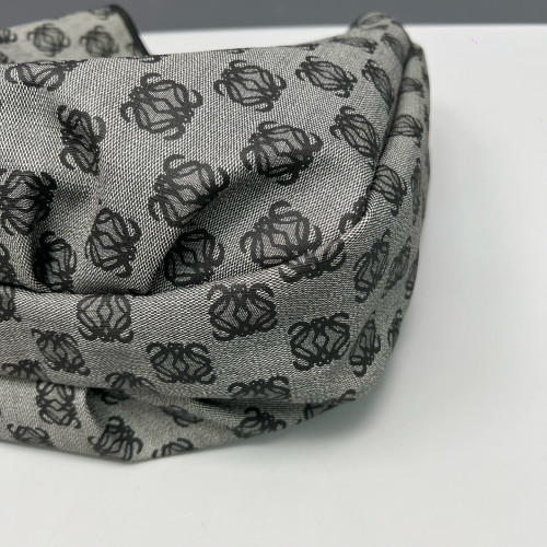 Loewe Hobo Anagram Calfskin Grey Black