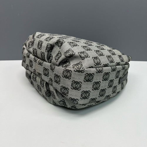 Loewe Hobo Anagram Calfskin Grey Black