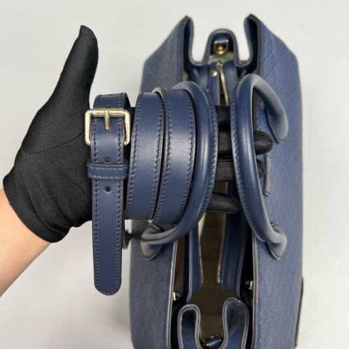 Gucci Two-Way Bag Calfskin Blue Gucci Two-Way Bag Calfskin Blue