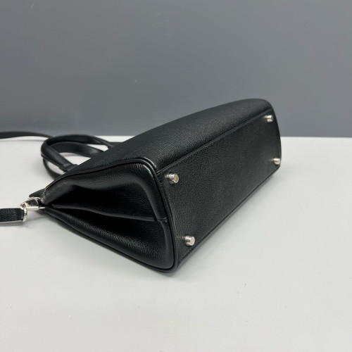 Gucci Small Zumi Top Handle Bag Grained Calfskin Black