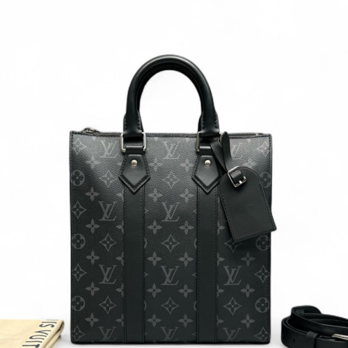 Louis Vuitton Sac Plat Messenger Monogram Eclipse Black