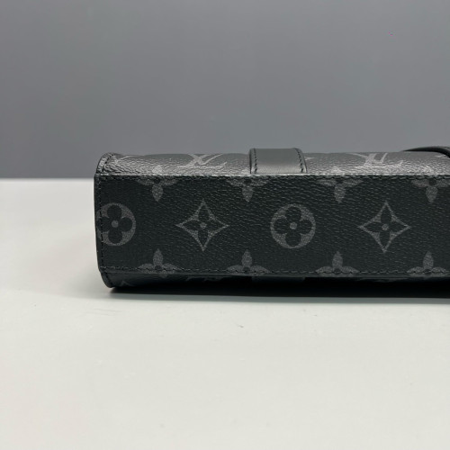 Louis Vuitton Sac Plat Messenger Monogram Eclipse Black