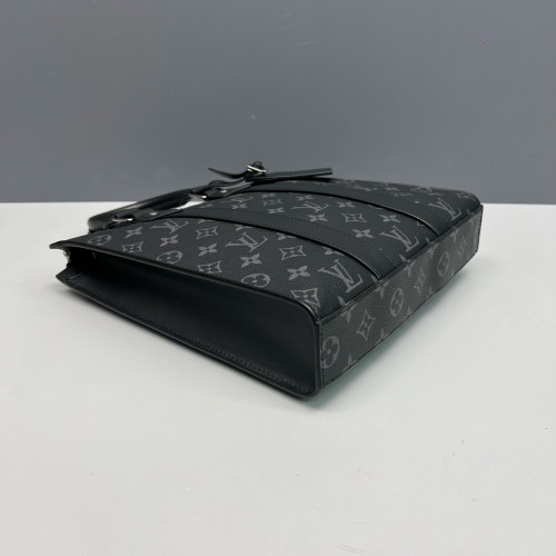 Louis Vuitton Sac Plat Messenger Monogram Eclipse Black