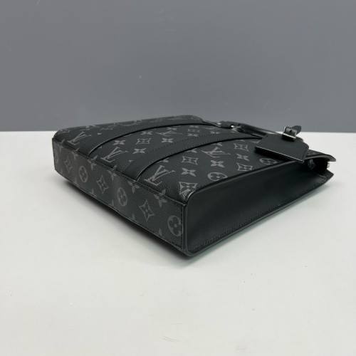 Louis Vuitton Sac Plat Messenger Monogram Eclipse Black