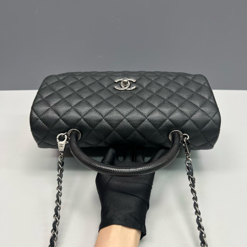 Chanel Quilted Large Coco Handle Caviar Lizard Black