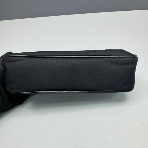 Prada Mini Re-Edition 2000 Shoulder Bag Tessuto Nylon Black