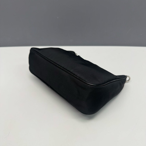Prada Mini Re-Edition 2000 Shoulder Bag Tessuto Nylon Black