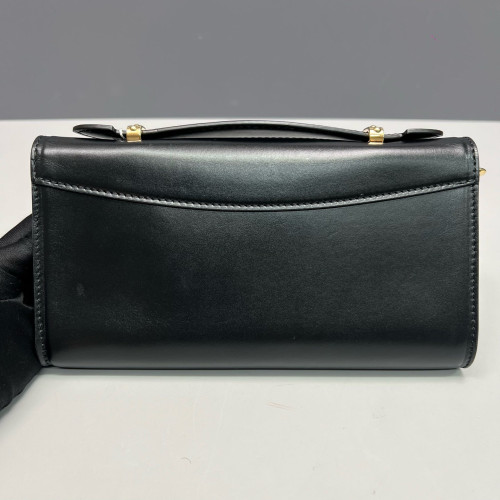 Louis Vuitton Capucines Wallet On Chain Calfskin Black