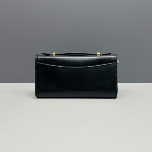 Louis Vuitton Capucines Wallet On Chain Calfskin Black