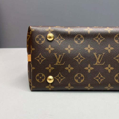 Louis Vuitton Carryall PM Monogram Brown