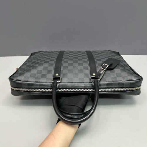 Louis Vuitton Porte Documents Voyage PM Damier Graphite Black