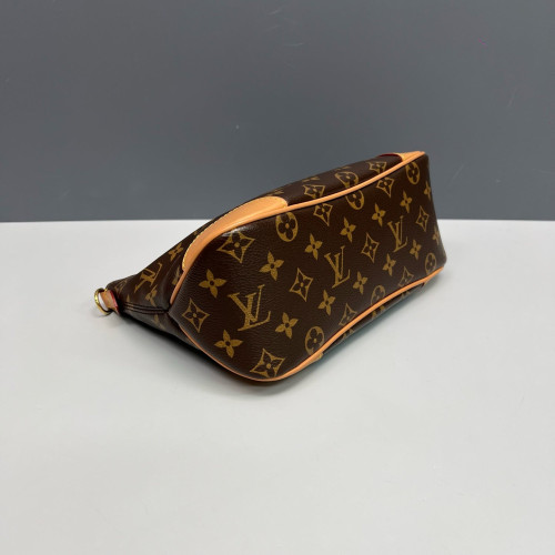Louis Vuitton Boulogne NM Monogram Brown