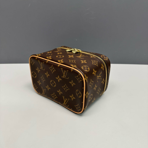 Louis Vuitton Nice BB Monogram Brown