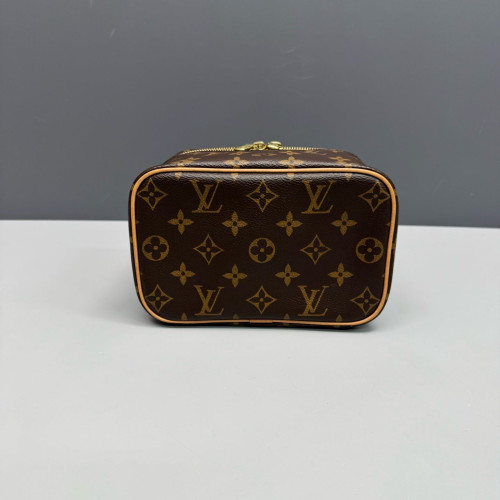 Louis Vuitton Nice BB Monogram Brown