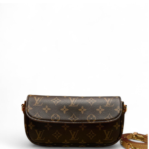 Louis Vuitton Ivy Wallet On Chain Monogram Brown