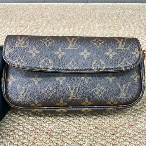 Louis Vuitton Ivy Wallet On Chain Monogram Brown