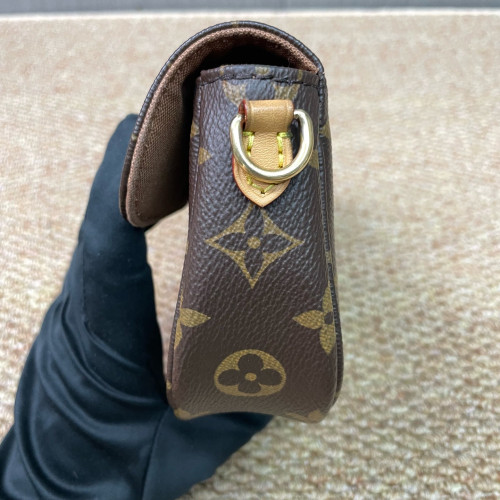 Louis Vuitton Ivy Wallet On Chain Monogram Brown