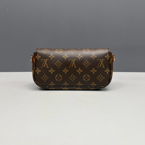Louis Vuitton Ivy Wallet On Chain Monogram Brown