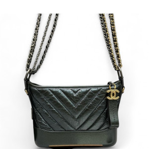 Chanel Chevron Quilted Small Gabrielle Hobo Crumpled Calfskin Dark Green