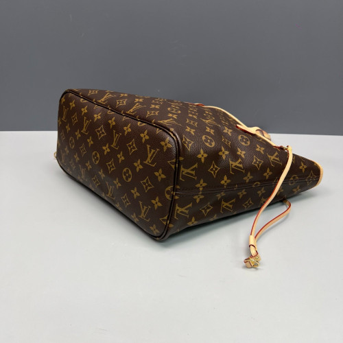 Louis Vuitton Neverfull MM Monogram Red Brown