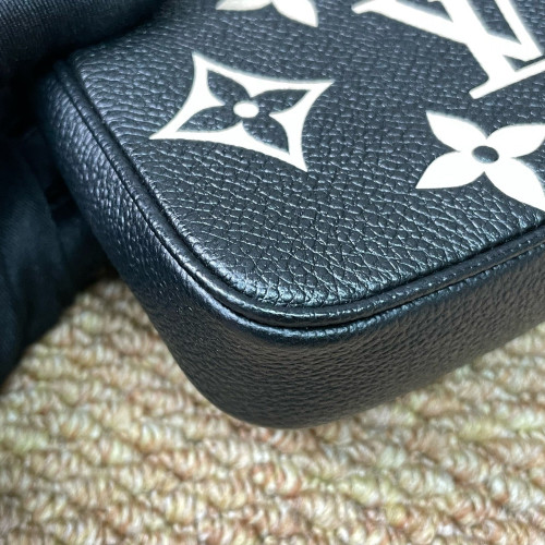 Louis Vuitton Pochette Mini Accessories Monogram Empreinte Giant Black Louis Vuitton Pochette Mini Accessories Monogram Empreinte Giant Black