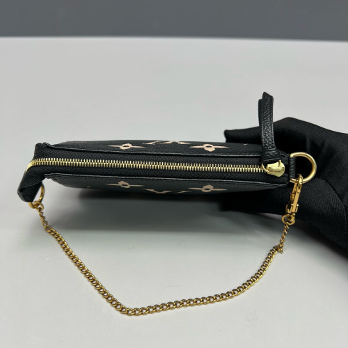 Louis Vuitton Pochette Mini Accessories Monogram Empreinte Giant Black Louis Vuitton Pochette Mini Accessories Monogram Empreinte Giant Black