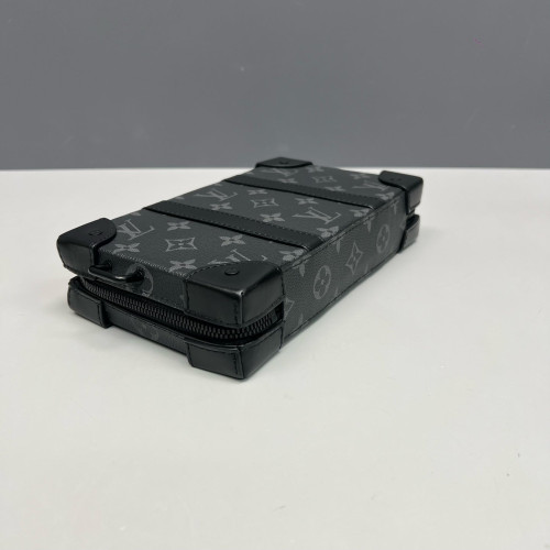 Louis Vuitton Soft Trunk Wallet Monogram Eclipse Black Louis Vuitton Soft Trunk Wallet Monogram Eclipse Black