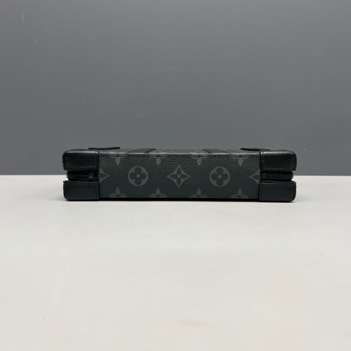 Louis Vuitton Soft Trunk Wallet Monogram Eclipse Black Louis Vuitton Soft Trunk Wallet Monogram Eclipse Black