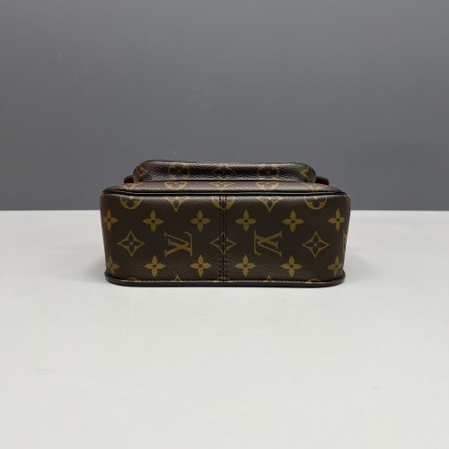 Louis Vuitton Passy Chain Shoulder Bag Monogram Brown