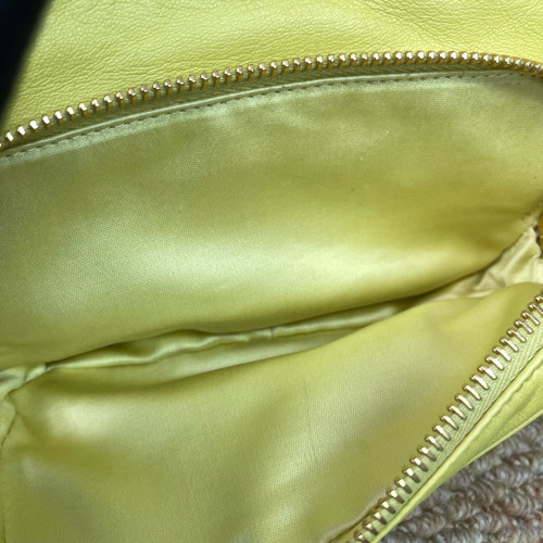 Miu Miu Pocket Bag Cuir Calfskin Yellow