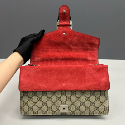 Gucci Meium Dionysus GG Supreme Monogram Red