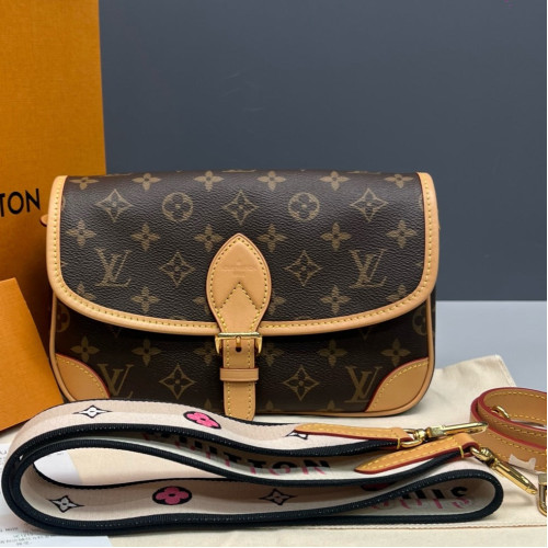 Louis Vuitton Diane Monogram Brown
