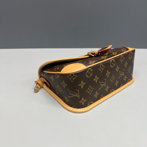 Louis Vuitton Diane Monogram Brown