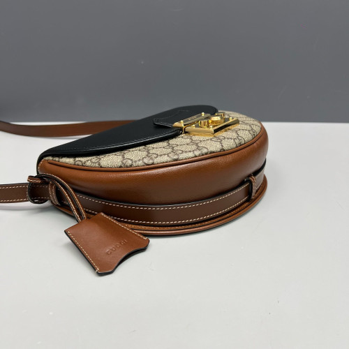 Gucci Saddle Bag GG Supreme Monogram Calfskin Black Brown
