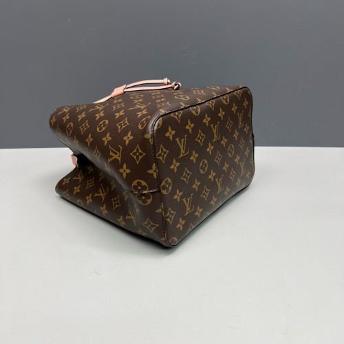 Louis Vuitton Neonoe MM Monogram Brown