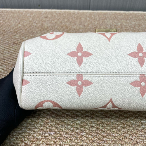 Louis Vuitton Favorite Monogram Empreinte Giant White Pink