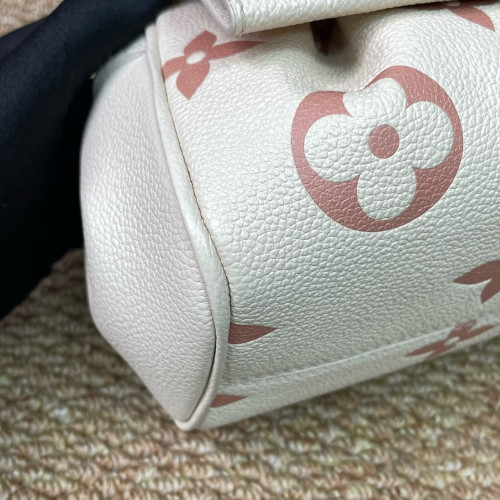 Louis Vuitton Favorite Monogram Empreinte Giant White Pink