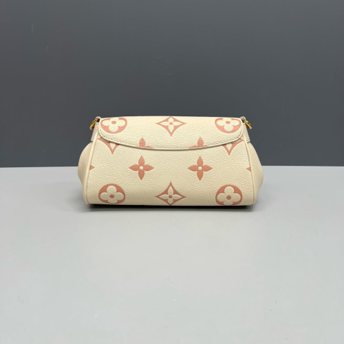 Louis Vuitton Favorite Monogram Empreinte Giant White Pink